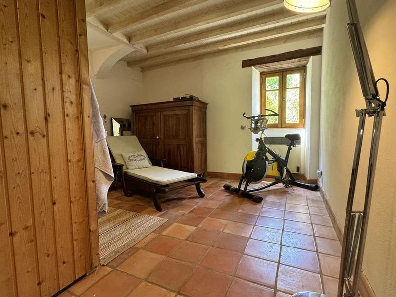 Maison traditionnelle - 135 m² - 5 pièces