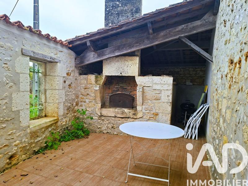 Maison - 212 m² - 8 pièces