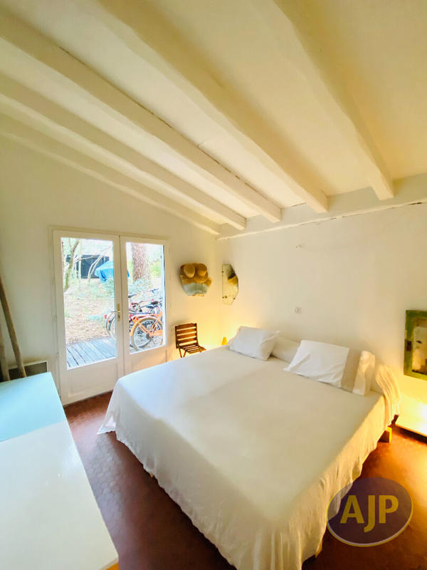 Maison - 85 m² - 7 pièces