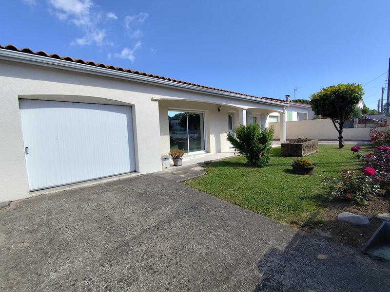 Maison - 96 m² - 3 pièces