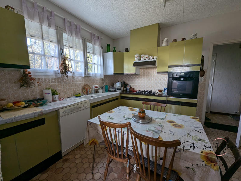 Maison - 122 m² - 6 pièces