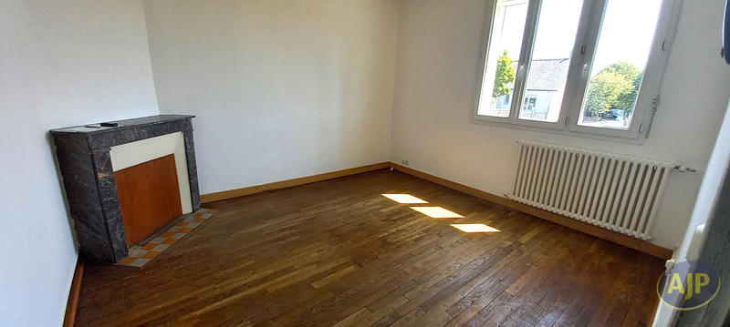Maison - 150 m² - 10 pièces