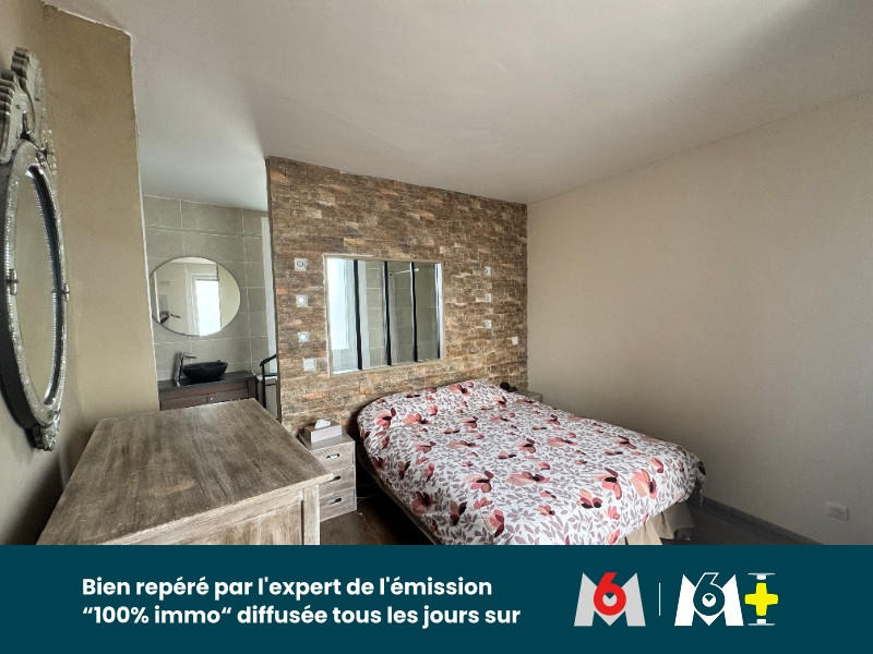 Maison - 265 m² - 8 pièces