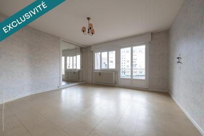 Appartement - 111 m² - 4 pièces