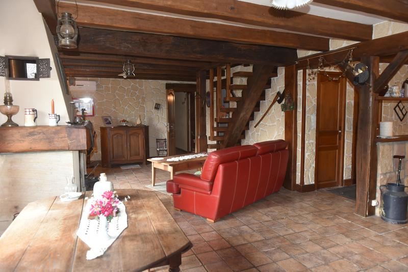 Maison - 144 m² - 4 pièces