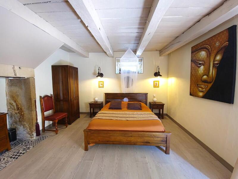 Maison en pierre - 165 m² - 6 pièces