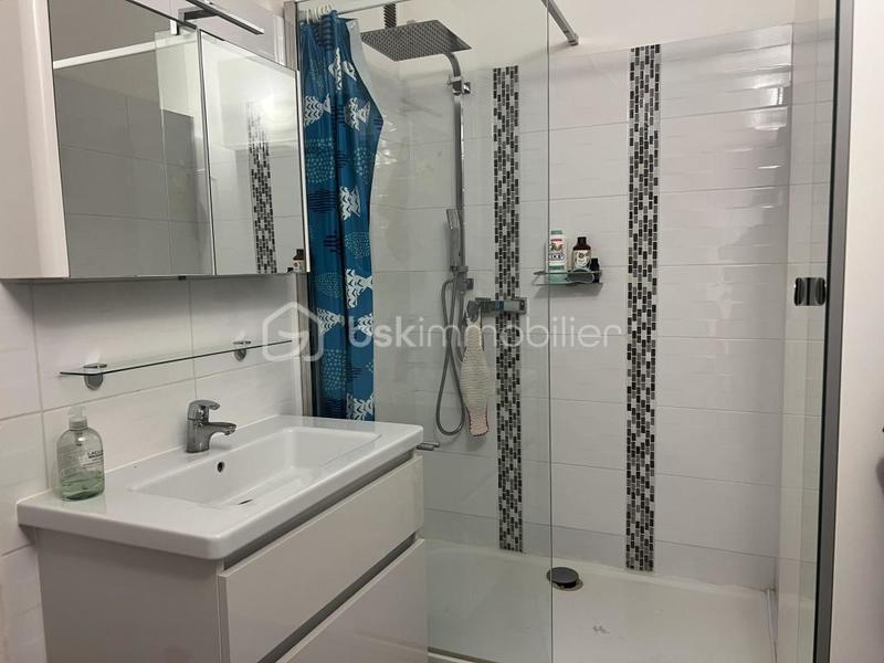 Appartement - 85 m² - 4 pièces