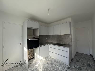 Appartement - 86 m² - 4 pièces