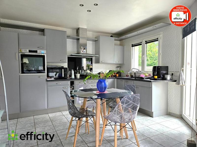 Maison - 113 m² - 6 pièces