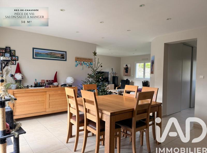 Maison - 151 m² - 5 pièces