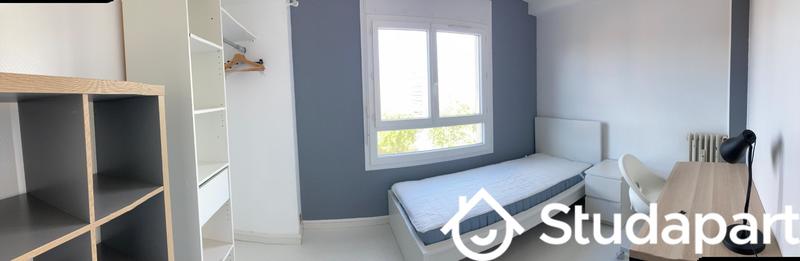 Chambre - 12 m² - 1 pièce