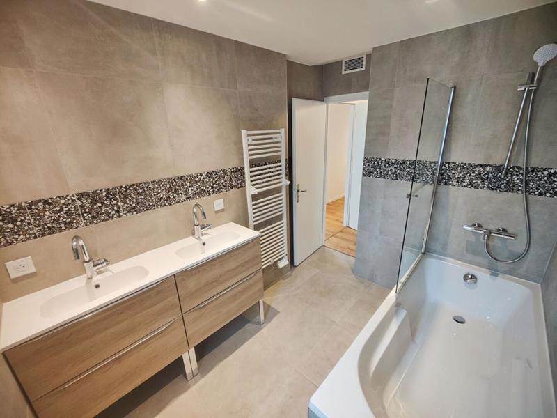 Appartement - 134 m² - 6 pièces