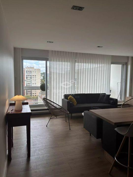 Appartement - 103 m² - 5 pièces