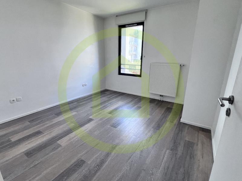 Maison - 165 m² - 8 pièces