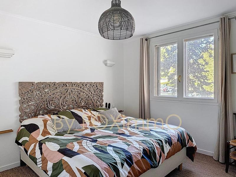 Appartement - 77 m² - 4 pièces