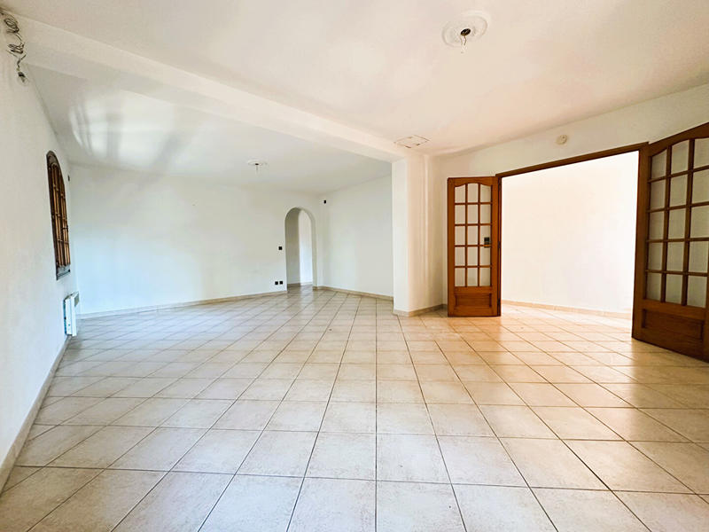 Maison - 152 m² - 6 pièces