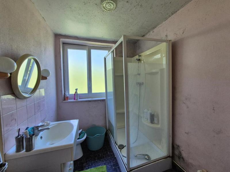 Maison - 96 m² - 4 pièces