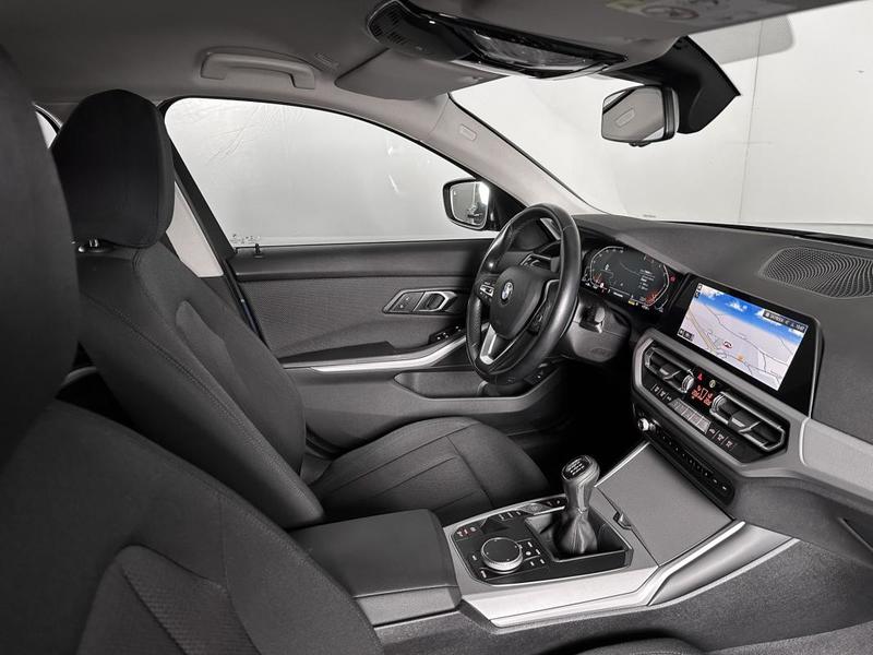 Bmw Série 3 Touring 318d G21 Ja17p Gps Cockpit Carplay Regul Full Led Clim Lane+Side Assist 136 Ch