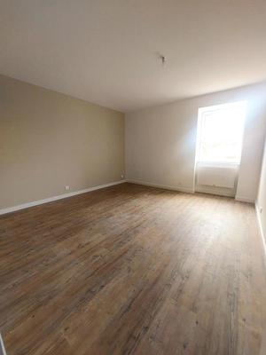 Maison - 175 m² - 6 pièces