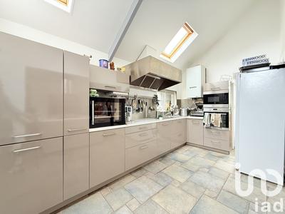 Maison - 182 m² - 6 pièces