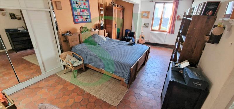 Corps de ferme - 262 m² - 8 pièces