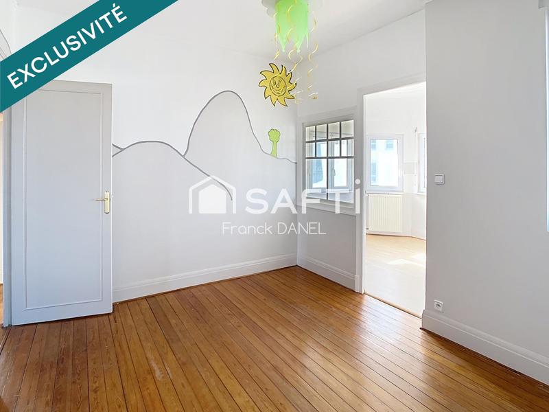 Maison - 315 m² - 12 pièces