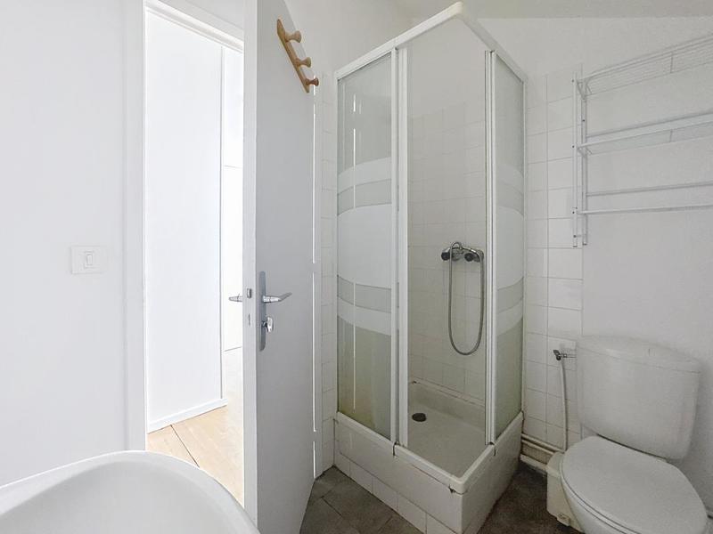 Studio - 28 m² - 1 pièce