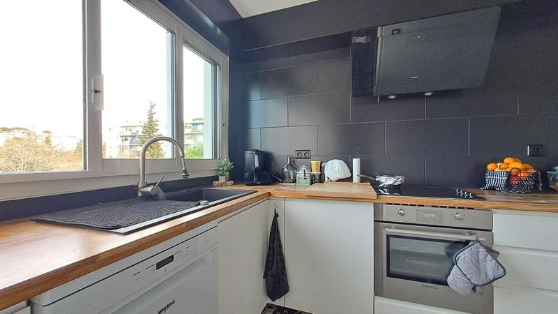 Appartement - 65 m² - 3 pièces