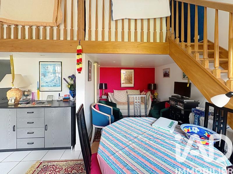 Maison - 160 m² - 8 pièces