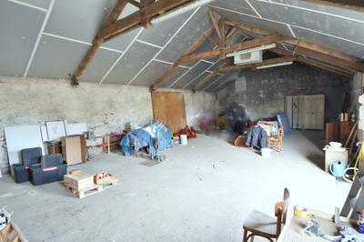 Maison - 102 m² - 2 pièces