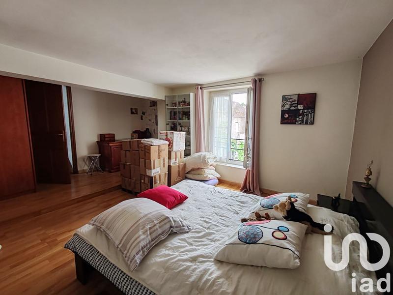 Maison - 178 m² - 8 pièces