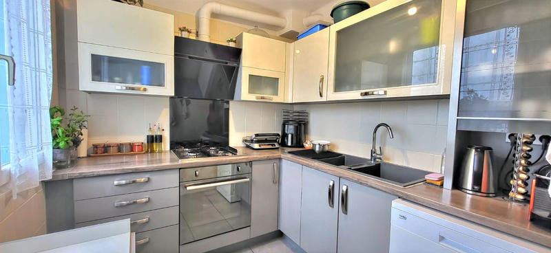 Appartement - 72 m² - 5 pièces