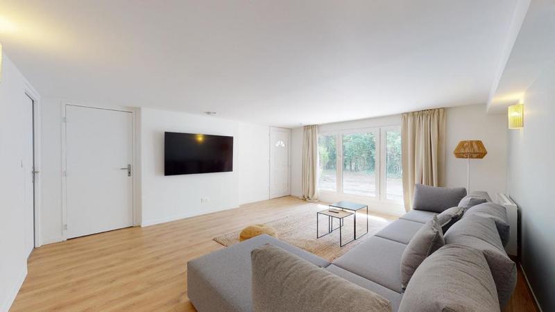 Appartement - 303 m²