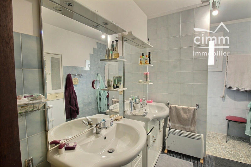 Maison - 164 m² - 6 pièces