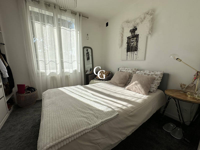 Maison contemporaine - 137 m² - 6 pièces