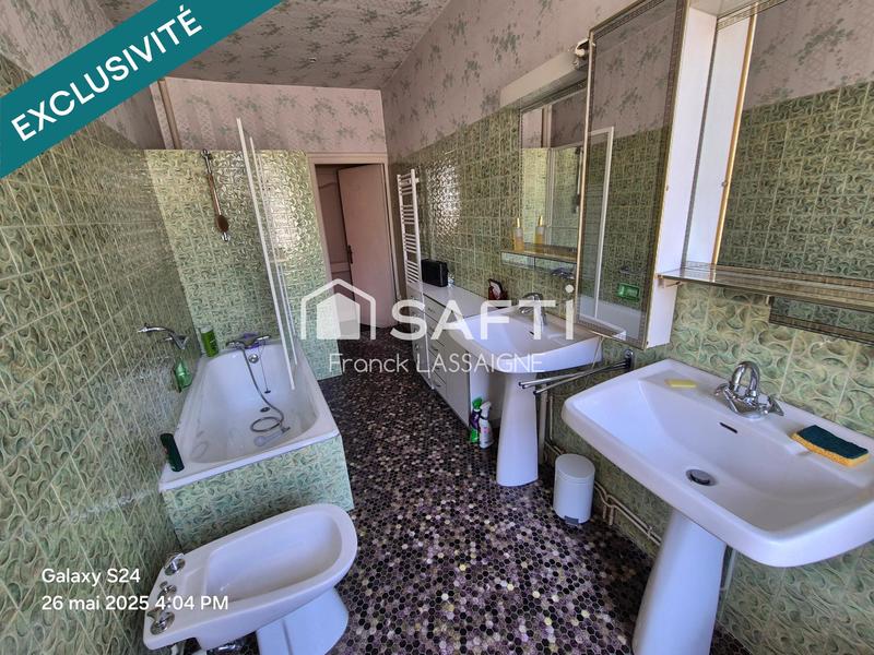 Maison - 152 m² - 7 pièces