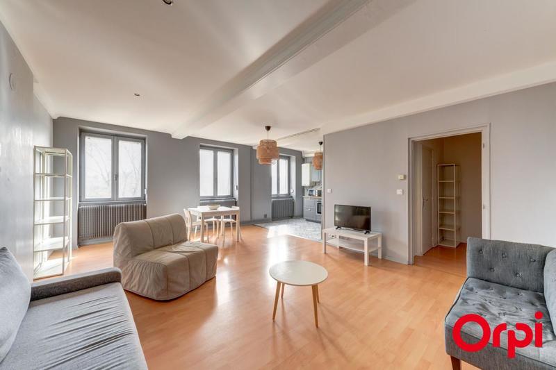 Appartement - 74 m² - 3 pièces