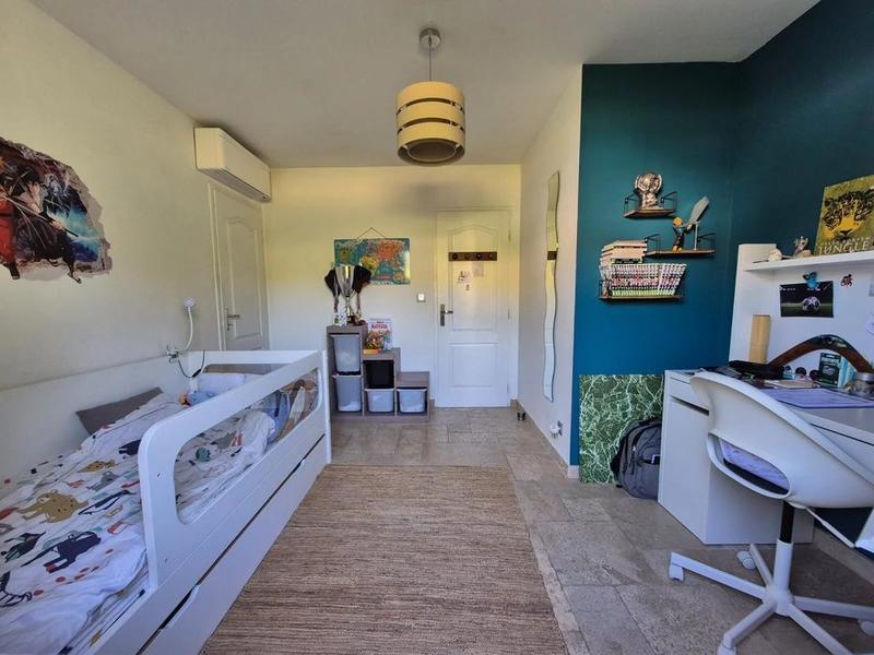 Villa - 143 m² - 5 pièces