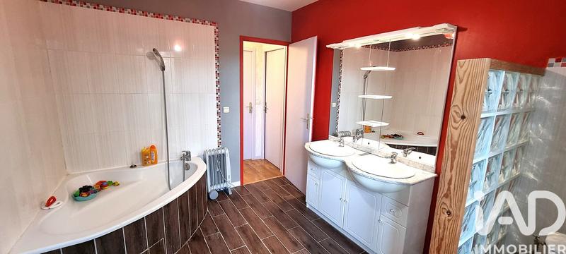 Maison - 153 m² - 6 pièces