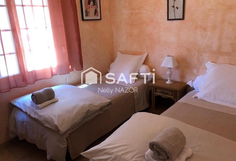 Maison - 180 m² - 6 pièces