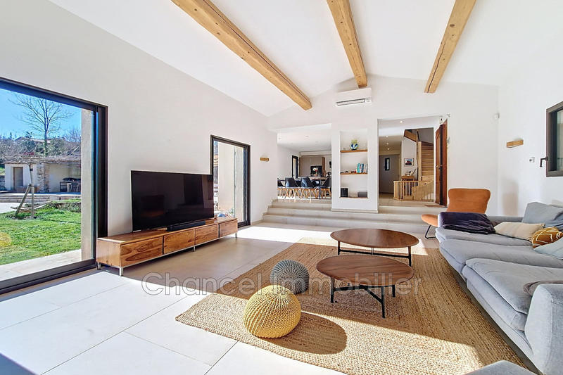 Maison - 164 m² - 5 pièces