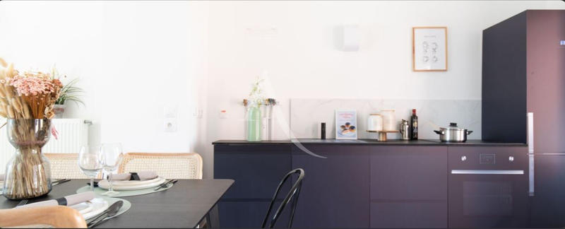 Maison - 212 m² - 4 pièces