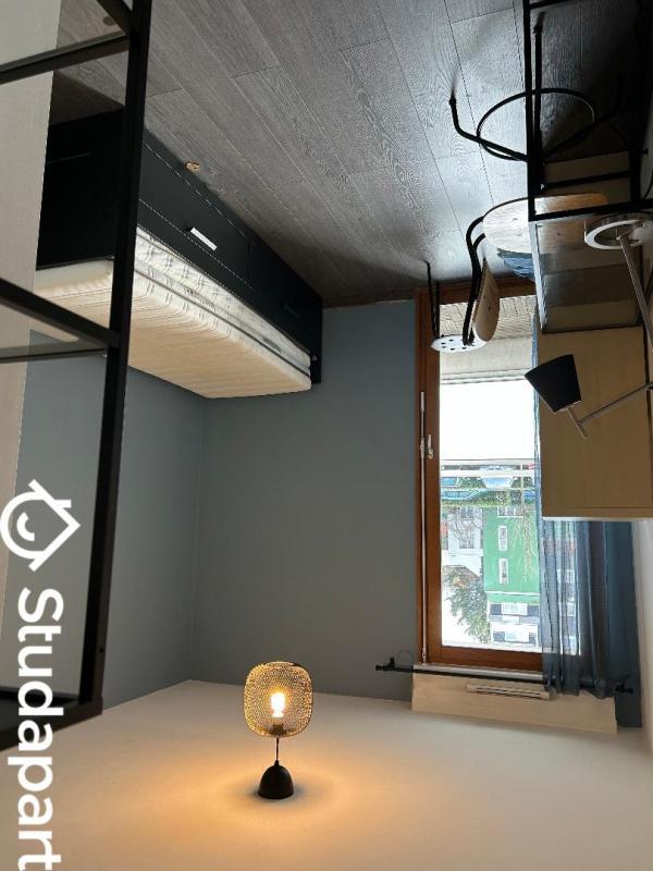 Chambre - 24 m² - 1 pièce