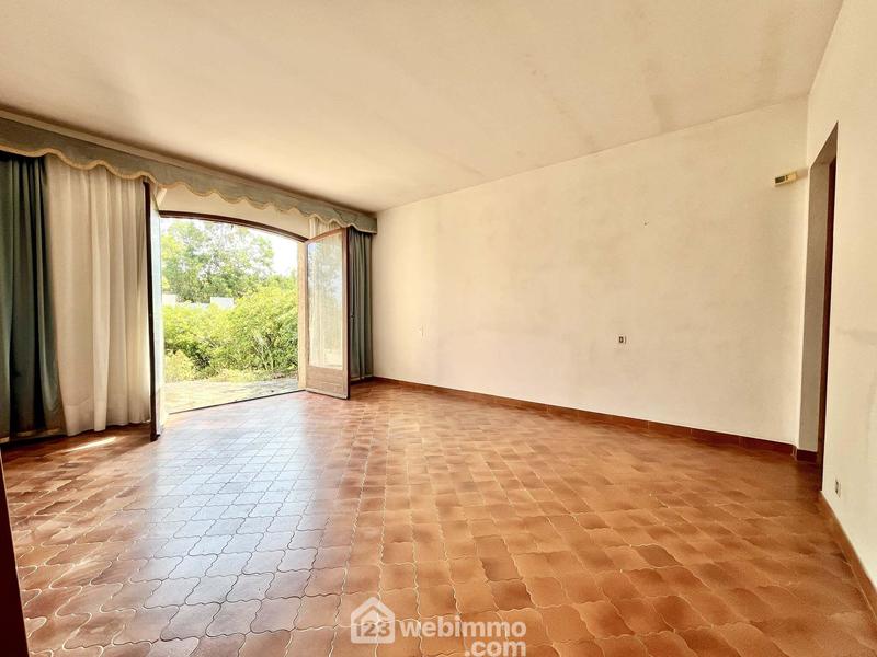 Villa - 259 m² - 7 pièces