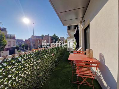 Appartement - 90 m² - 4 pièces