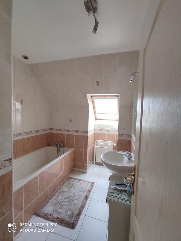 Maison - 122 m² - 6 pièces