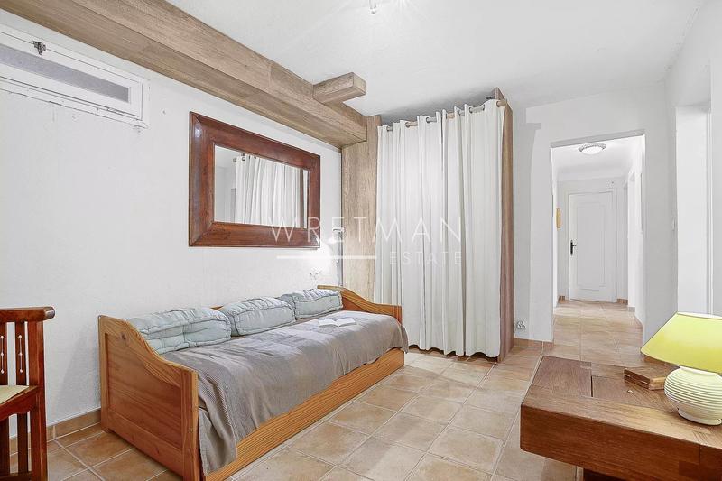 Maison - 189 m² - 9 pièces