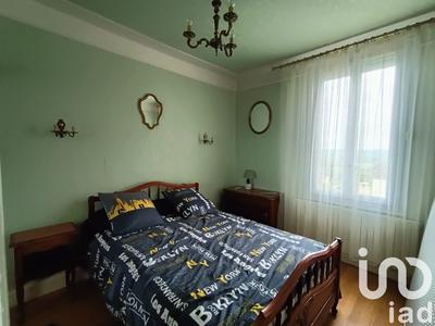 Maison - 84 m² - 5 pièces