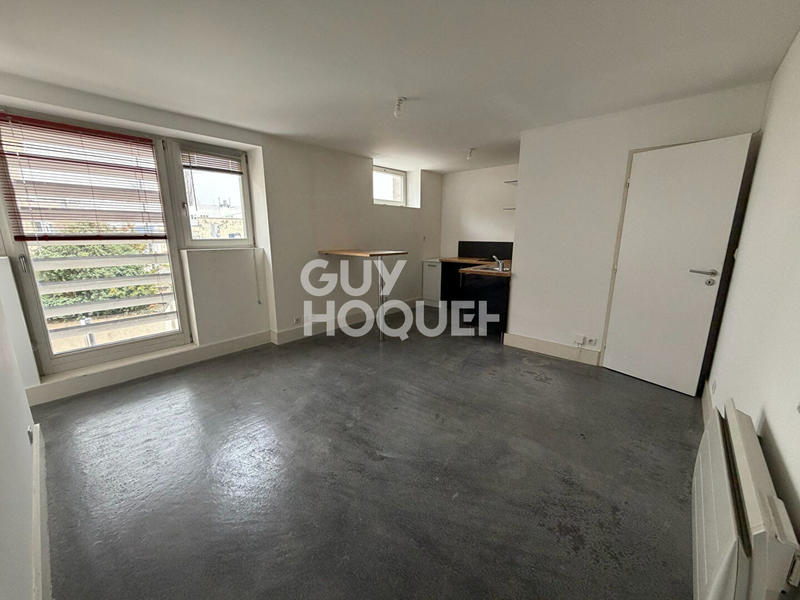 Immeuble - 270 m² - 8 pièces