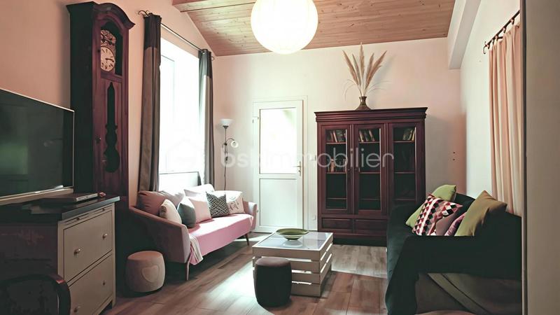 Demeure - 230 m² - 5 pièces